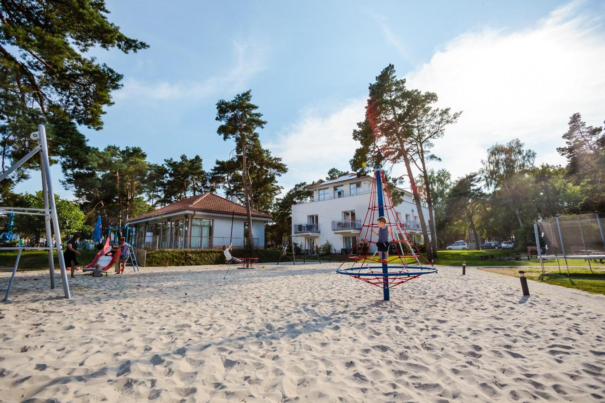 Apartamenty Za Rega Mrzeżyno Εξωτερικό φωτογραφία
